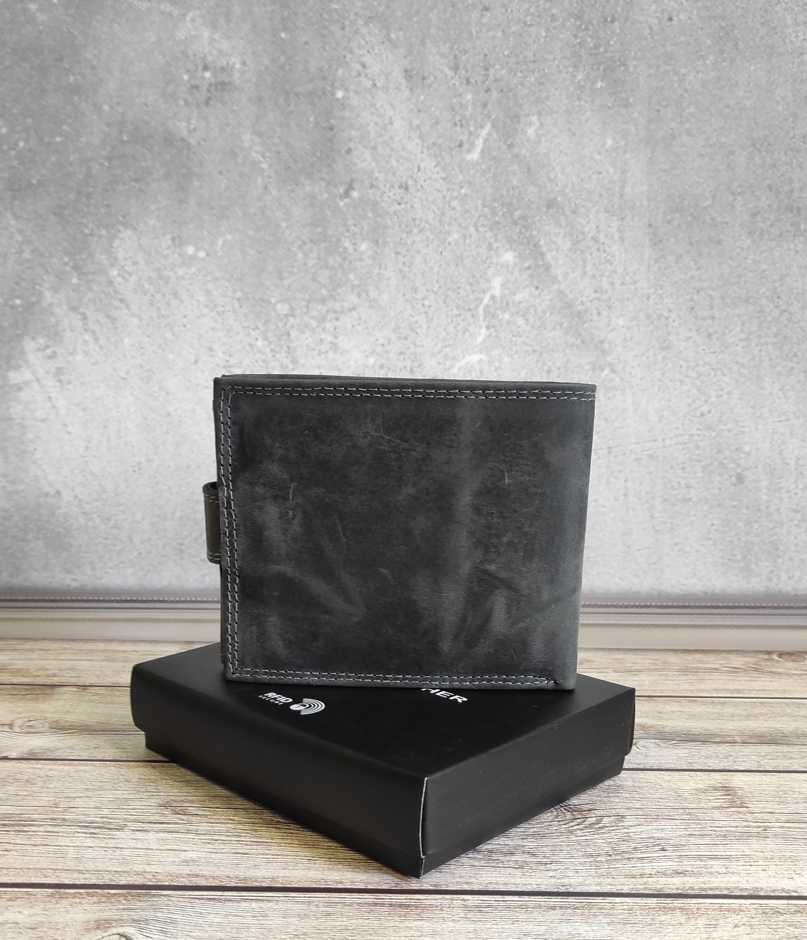 Гаманець чоловічий DNK Leather DNK-N992L-CHM-BLACK сірий Гаманець чоловічий DNK Leather DNK-N992L-CHM-BLACK сірий