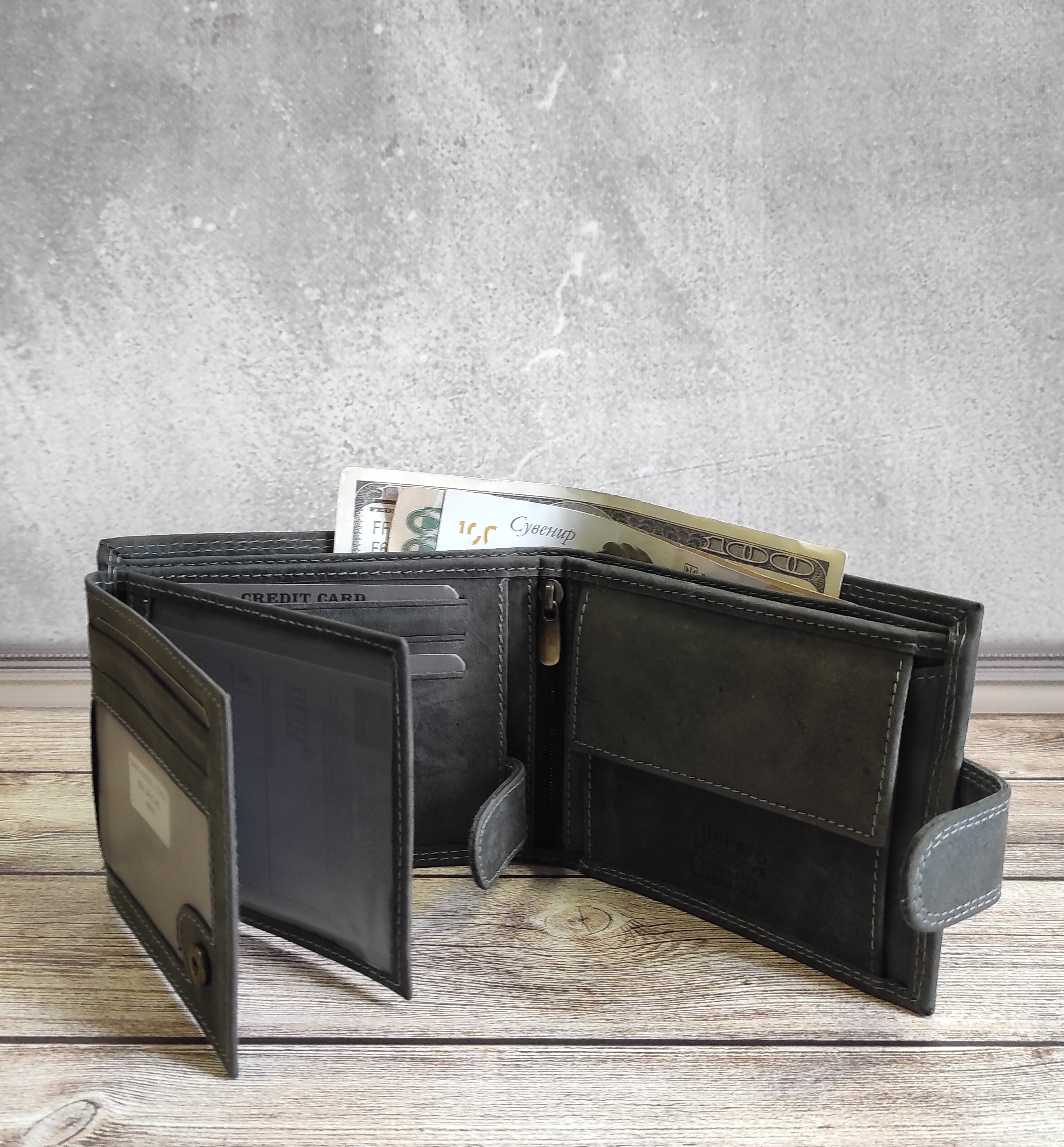 Гаманець чоловічий DNK Leather DNK-N992L-CHM-BLACK сірий Гаманець чоловічий DNK Leather DNK-N992L-CHM-BLACK сірий