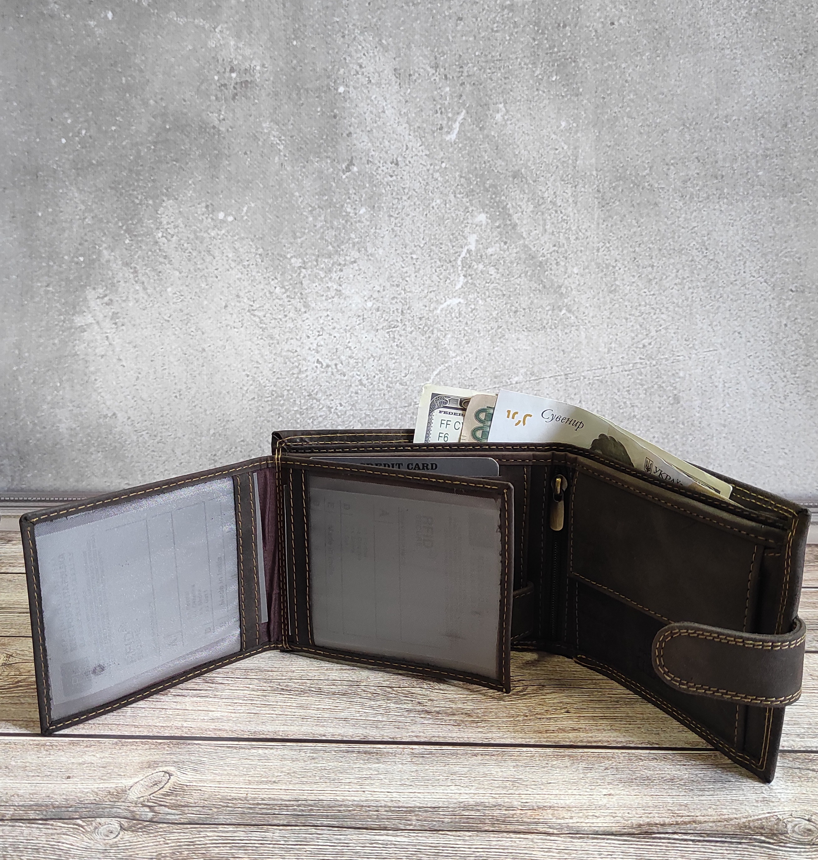Гаманець чоловічий DNK Leather DNK-N992L-CHM-BROWN коричневий Гаманець чоловічий DNK Leather DNK-N992L-CHM-BROWN коричневий