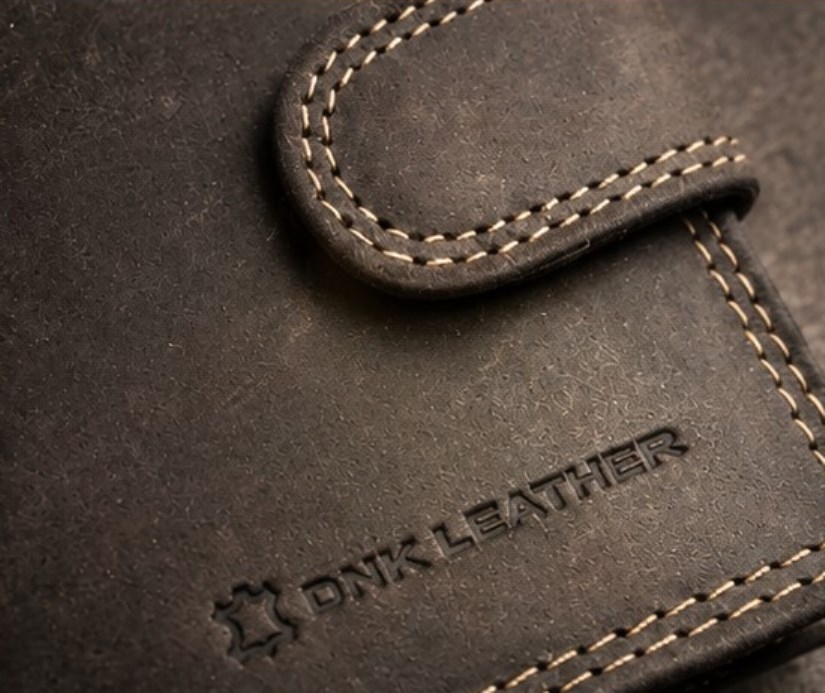 Гаманець чоловічий шкіряний DNK Leather DNK-N0035L-CHM коричневий Гаманець чоловічий шкіряний DNK Leather DNK-N0035L-CHM коричневий