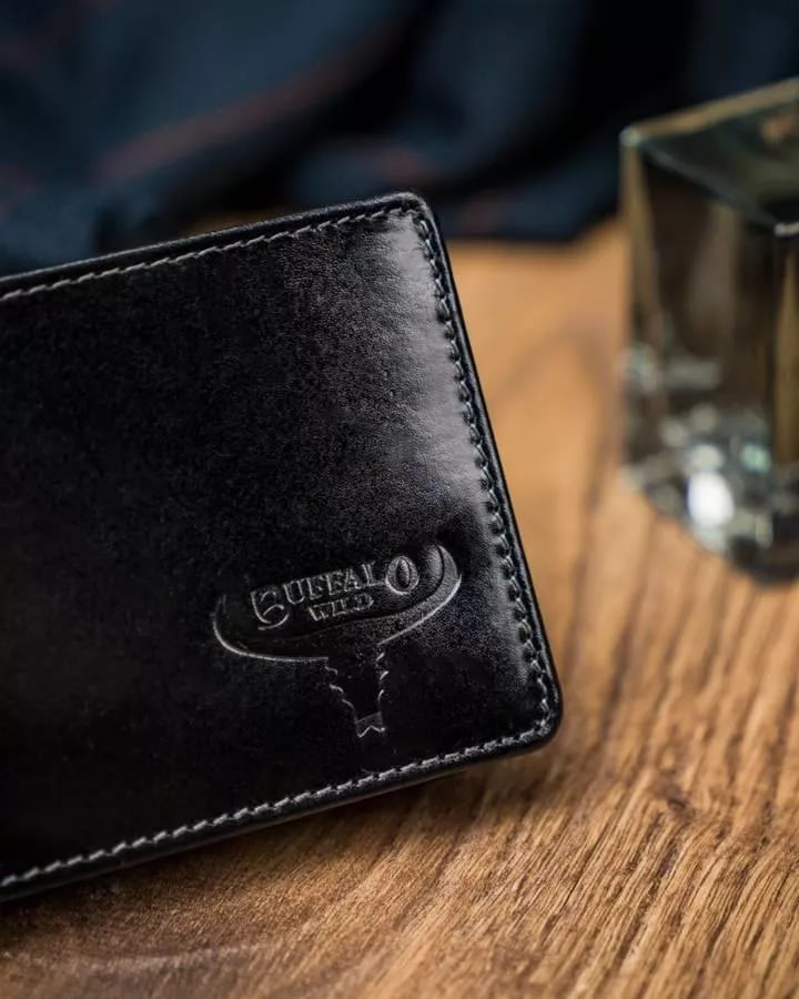 Кошелек мужской Buffalo Wild F01-CVTB-BLACK Кошелек мужской Buffalo Wild F01-CVTB-BLACK