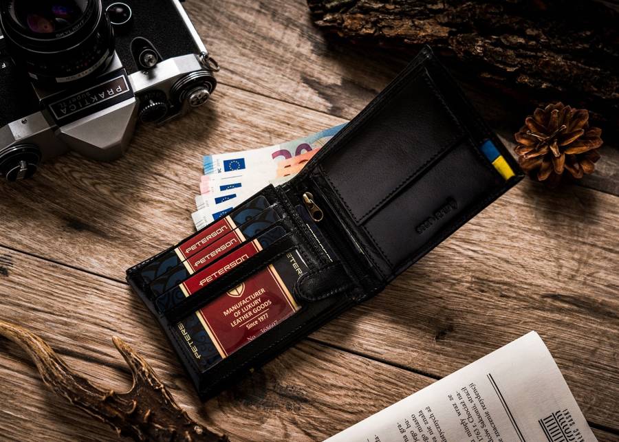 Кошелек мужской PETERSON PTN-304-P-UA-Black Кошелек мужской PETERSON PTN-304-P-UA-Black