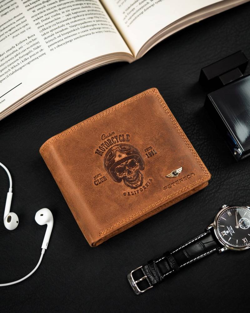 Гаманець чоловічий PETERSON PTN-992C-CHM-03-Cognac