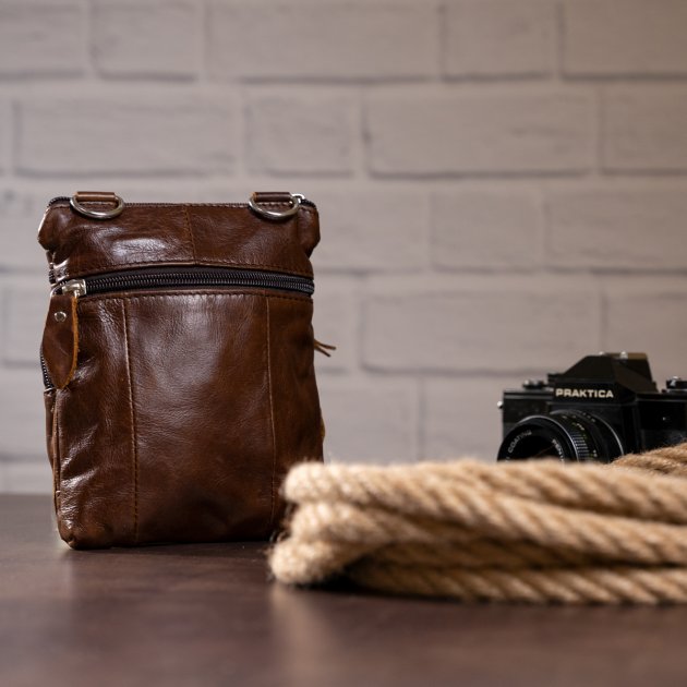 Сумка кожаная компактная DNK Leather dnk-14608 коричневая Сумка кожаная компактная DNK Leather dnk-14608 коричневая