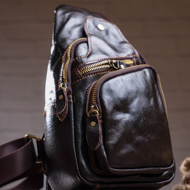Сумка-слинг кожаная DNK Leather dnk-14838 коричневая Сумка-слинг кожаная DNK Leather dnk-14838 коричневая