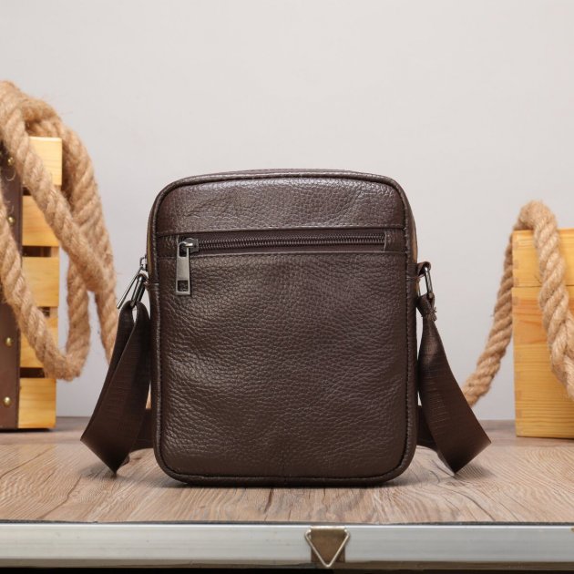 Сумка кожаная DNK Leather dnk-14993 коричневая Сумка кожаная DNK Leather dnk-14993 коричневая