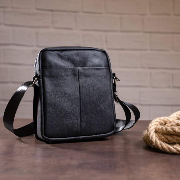 Сумка кожаная DNK Leather dnk-14994 черная Сумка кожаная DNK Leather dnk-14994 черная