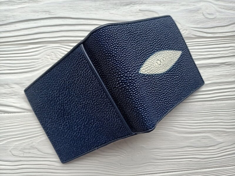 Портмоне из кожи ската АР-18566-blue Портмоне из кожи ската АР-18566-blue