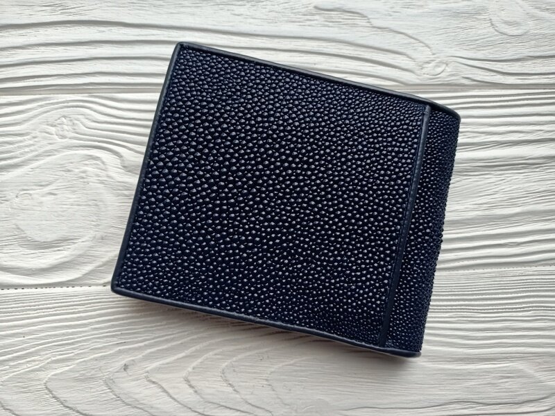 Портмоне из кожи ската АР-18566-blue Портмоне из кожи ската АР-18566-blue