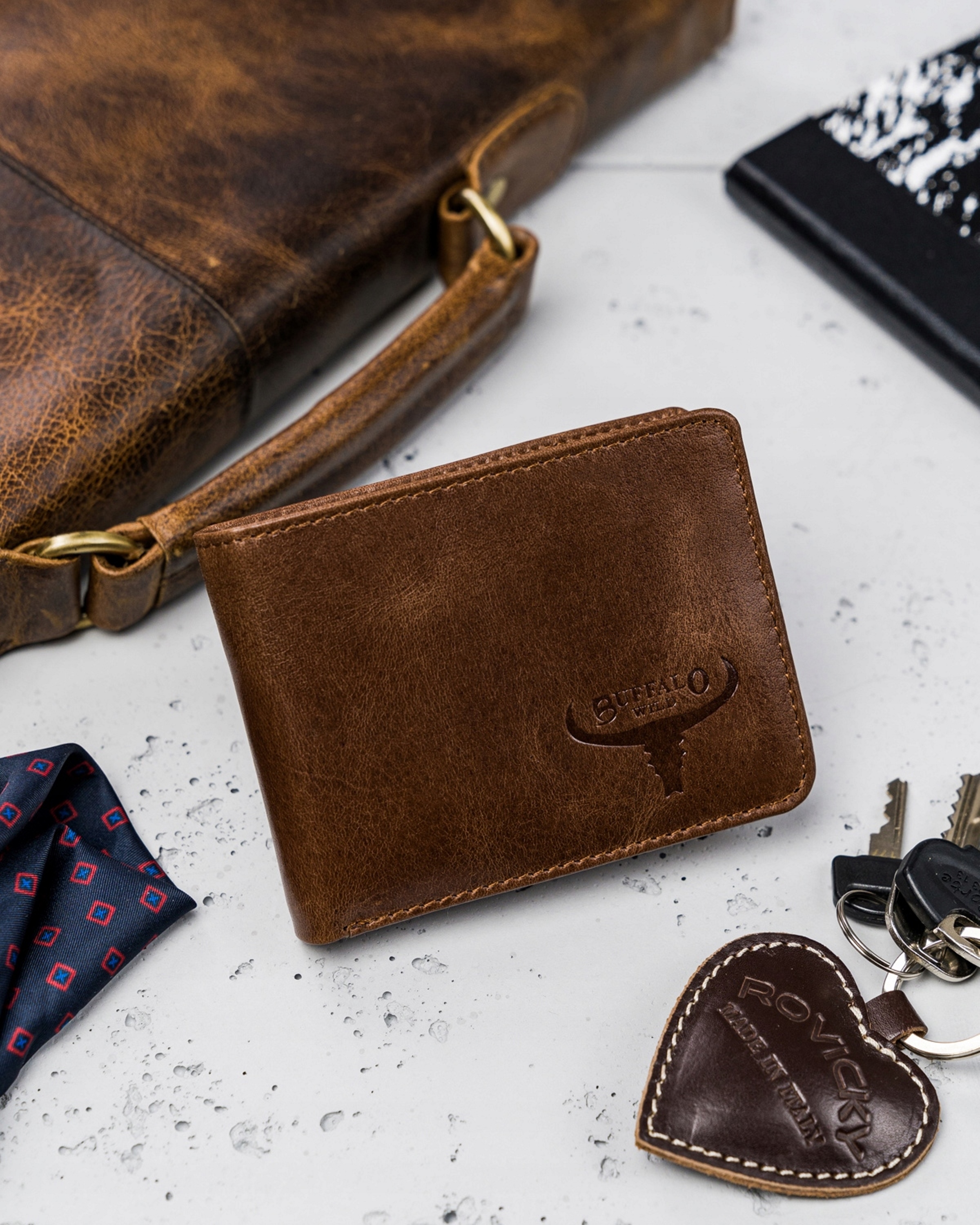 Кошелек мужской Buffalo Wild F01-MVTB-BROWN Кошелек мужской Buffalo Wild F01-MVTB-BROWN