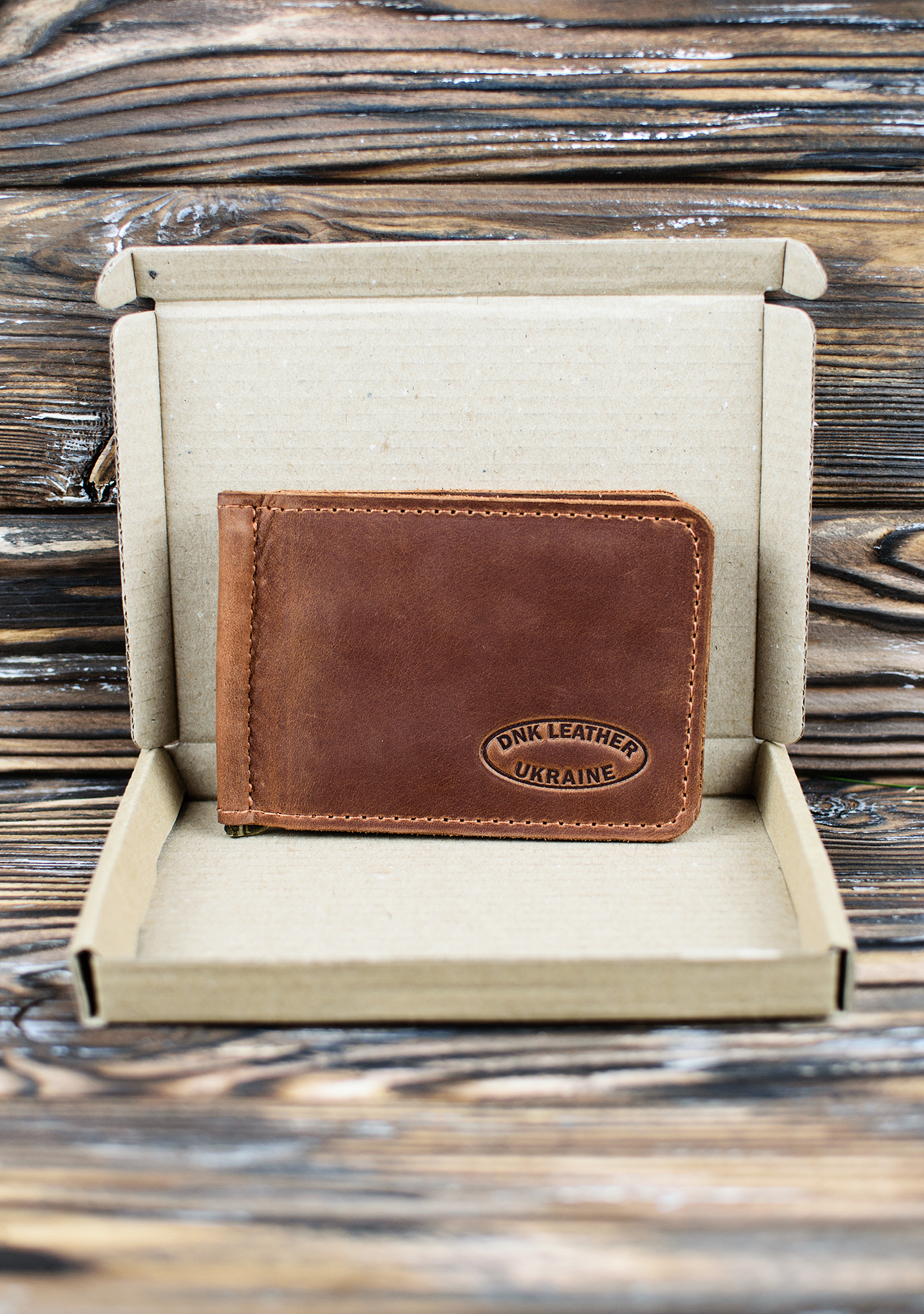 Затиск шкіряний для купюр DNK Leather DNK-LW-09-col.N рудий Затиск шкіряний для купюр DNK Leather DNK-LW-09-col.N рудий
