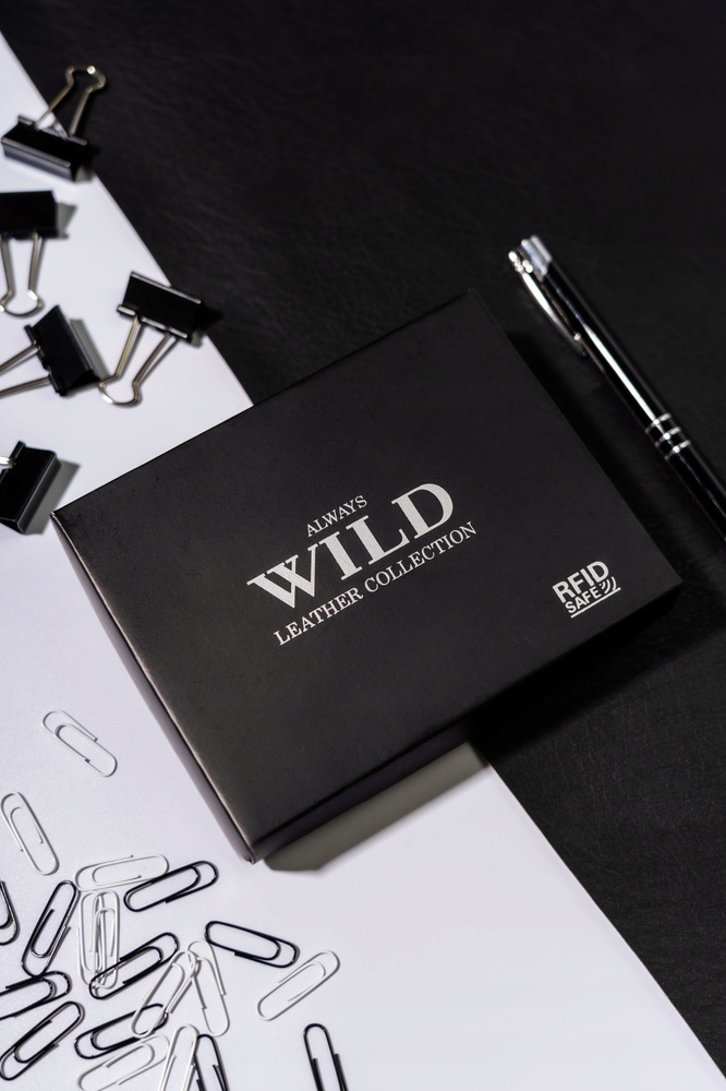 Гаманець чоловічий шкіряний Always Wild N4L-P-GTS чорний Гаманець чоловічий шкіряний Always Wild N4L-P-GTS чорний