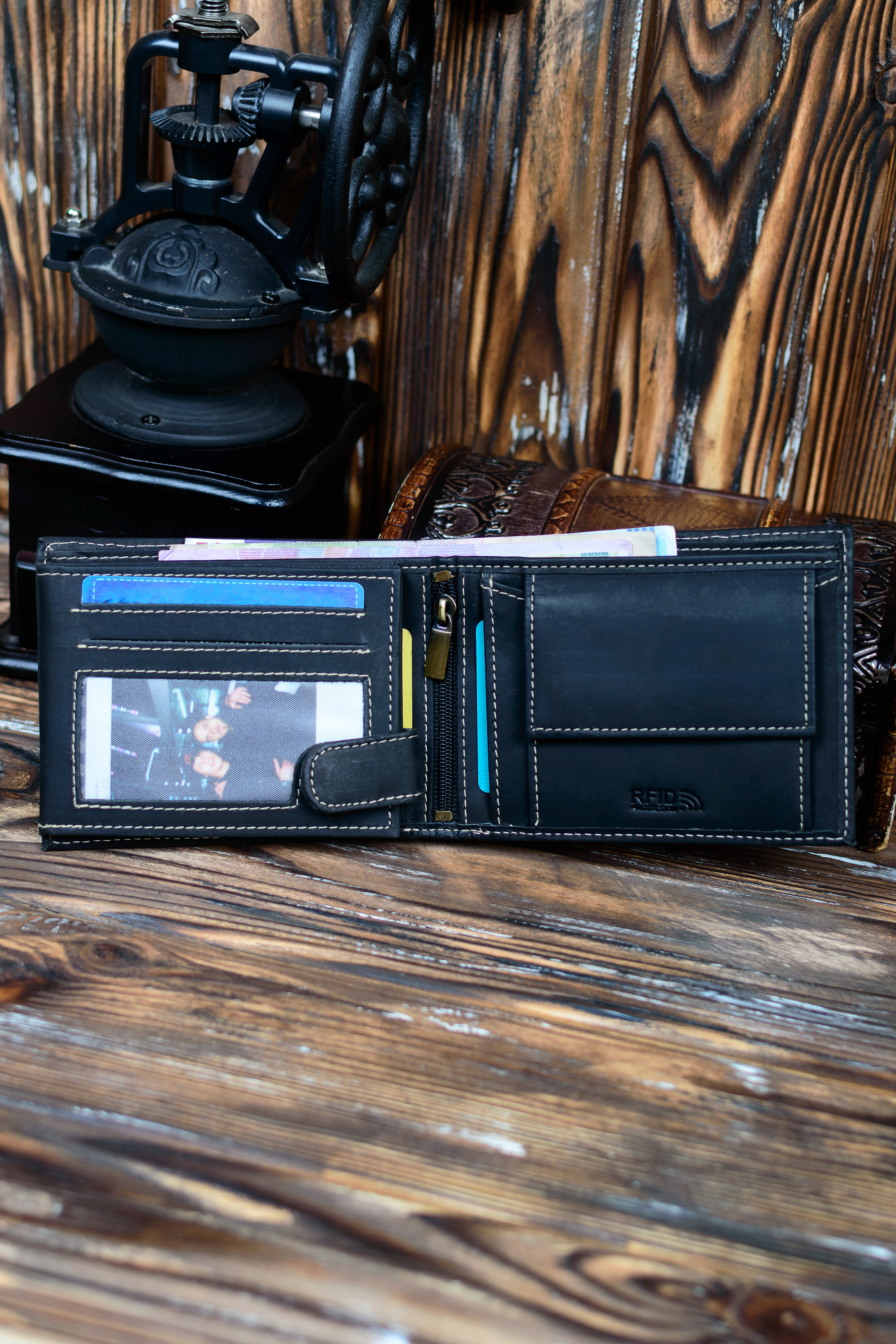 Гаманець чоловічий шкіряний DNK Leather DNK-02-BAW-BLACK Гаманець чоловічий шкіряний DNK Leather DNK-02-BAW-BLACK