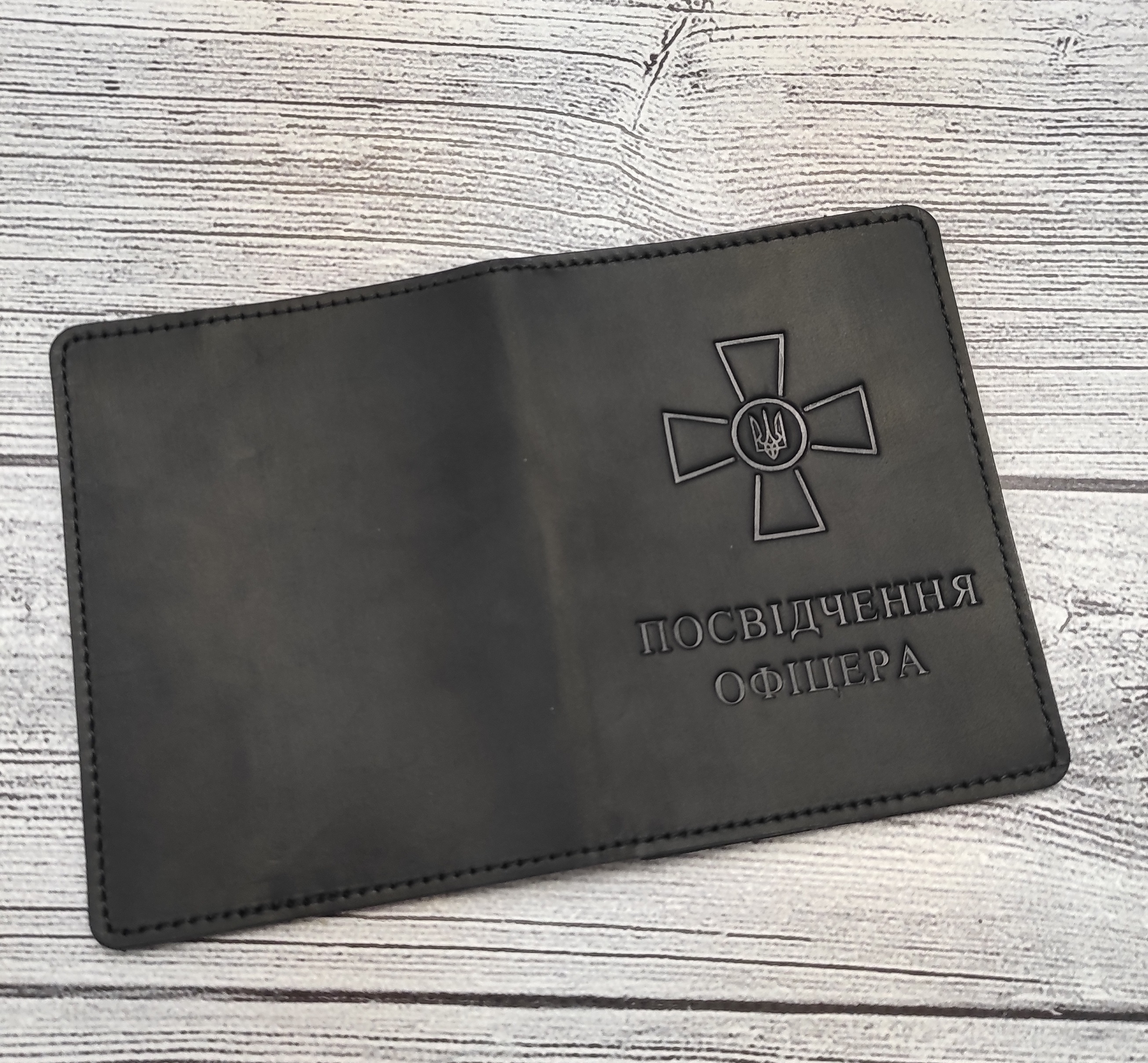 Шкіряна обкладинка на Посвідчення офіцера DNK-Officer-doc-H-col.J чорний Шкіряна обкладинка на Посвідчення офіцера DNK-Officer-doc-H-col.J чорний