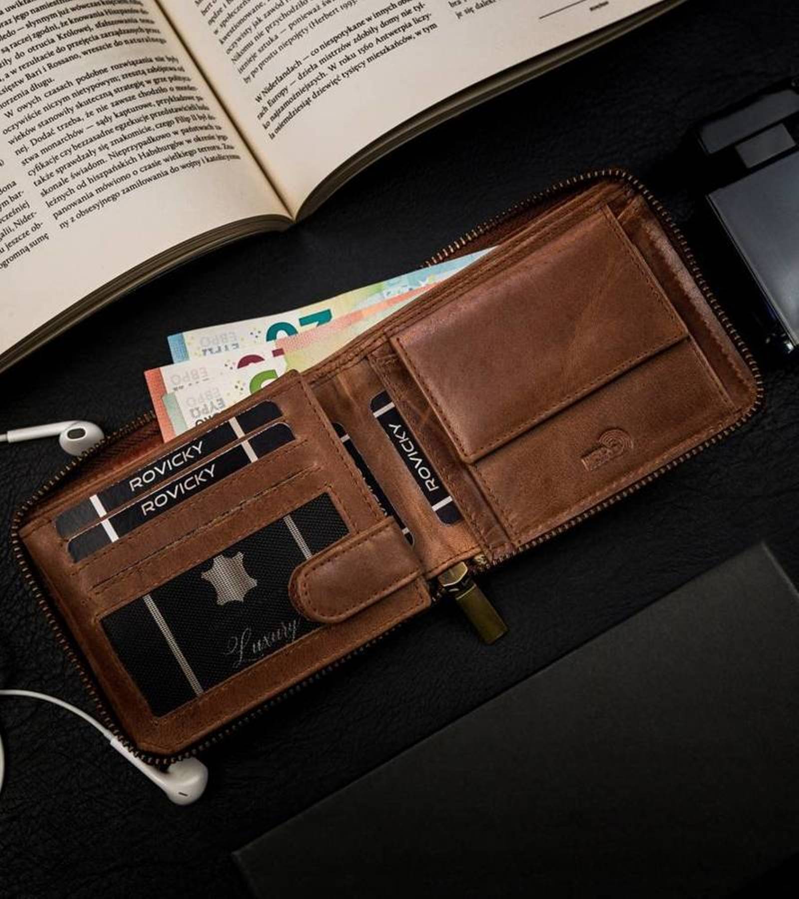 Портмоне чоловіче Always Wild 992Z-HWM-BROWN Портмоне чоловіче Always Wild 992Z-HWM-BROWN